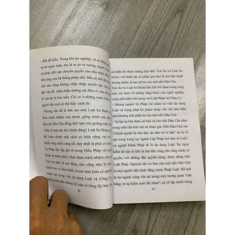 Kẻ bị rút phép thông công - nguyễn mạnh tường. 999 458315