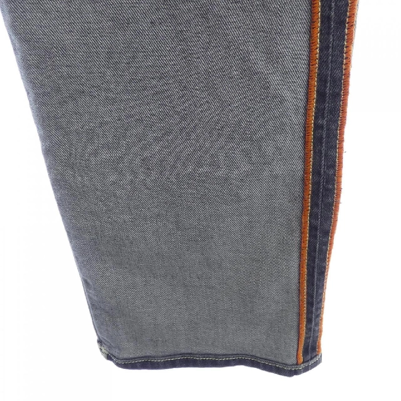 Quần jeans DIESEL - Hàng hiệu Authentic 899239