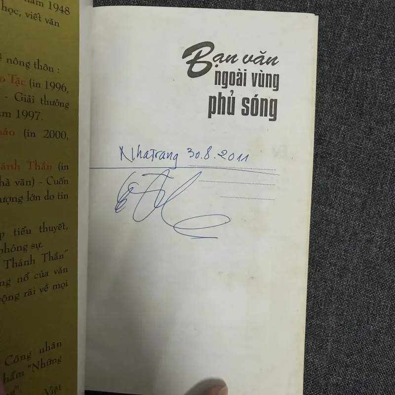 Bạn văn ngoài vùng phủ sóng - Hoàng Minh Tường 785183