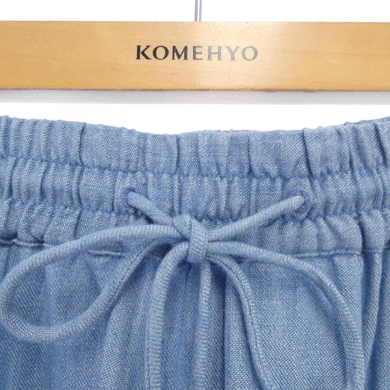 Chân váy CELINE - Hàng hiệu Authentic 650944