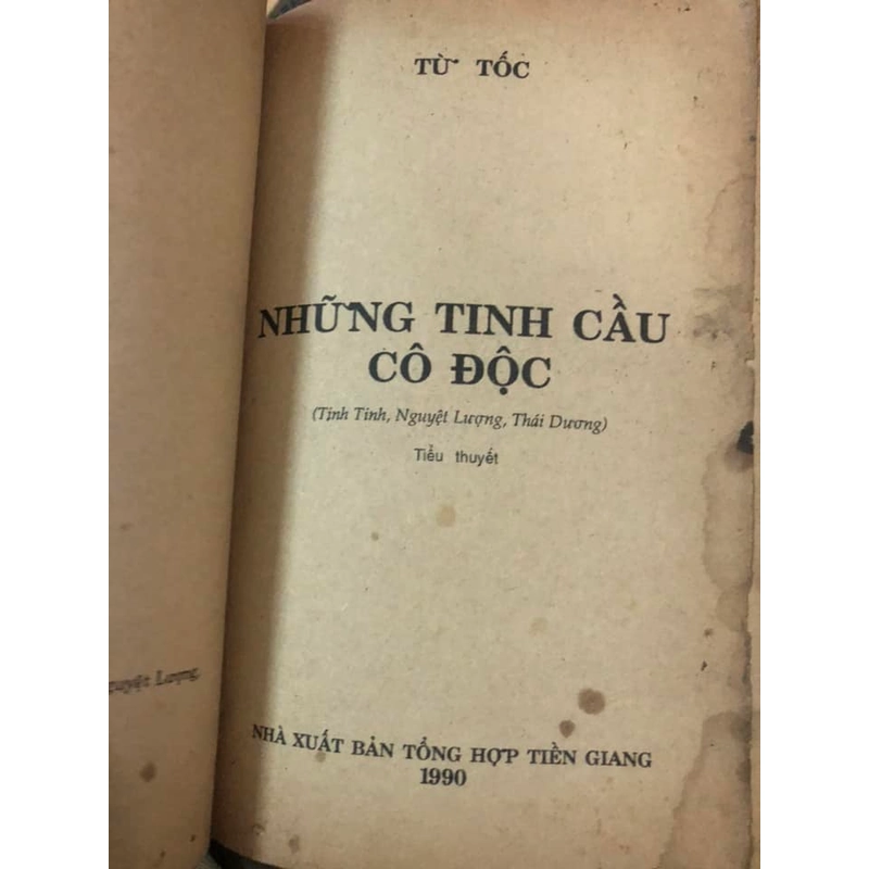 Sách Những tinh cầu cô độc - Từ Tốc 307071