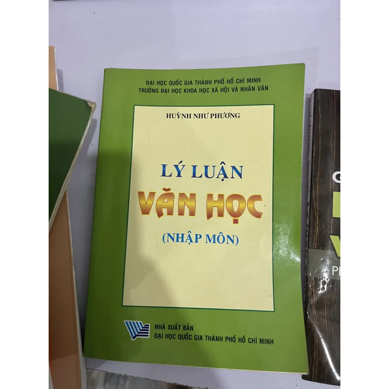 Sách lý luận văn học 754331