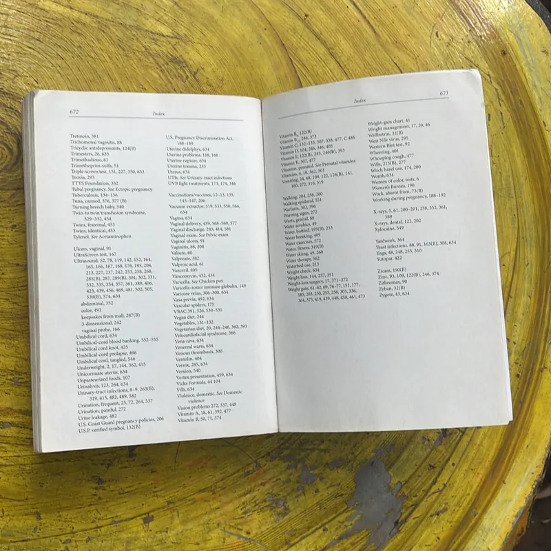 YOUR PREGNANCY WEEK BY WEEK  700675