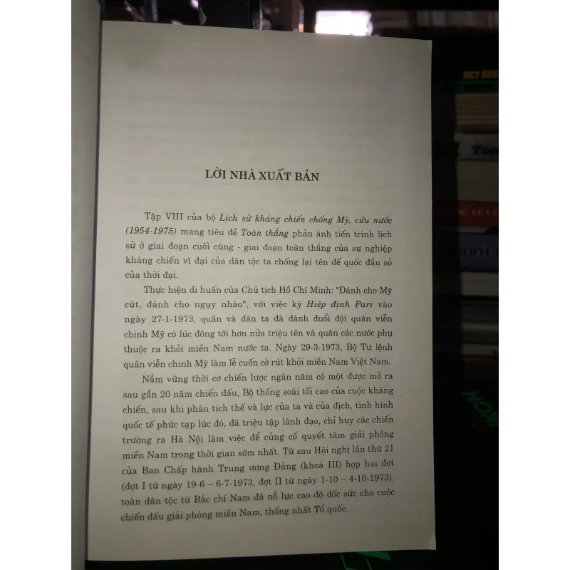 Lịch sử kháng chiến chống Mỹ, cứu nước 1954-1975 tập Vlll Toàn thắng 792340