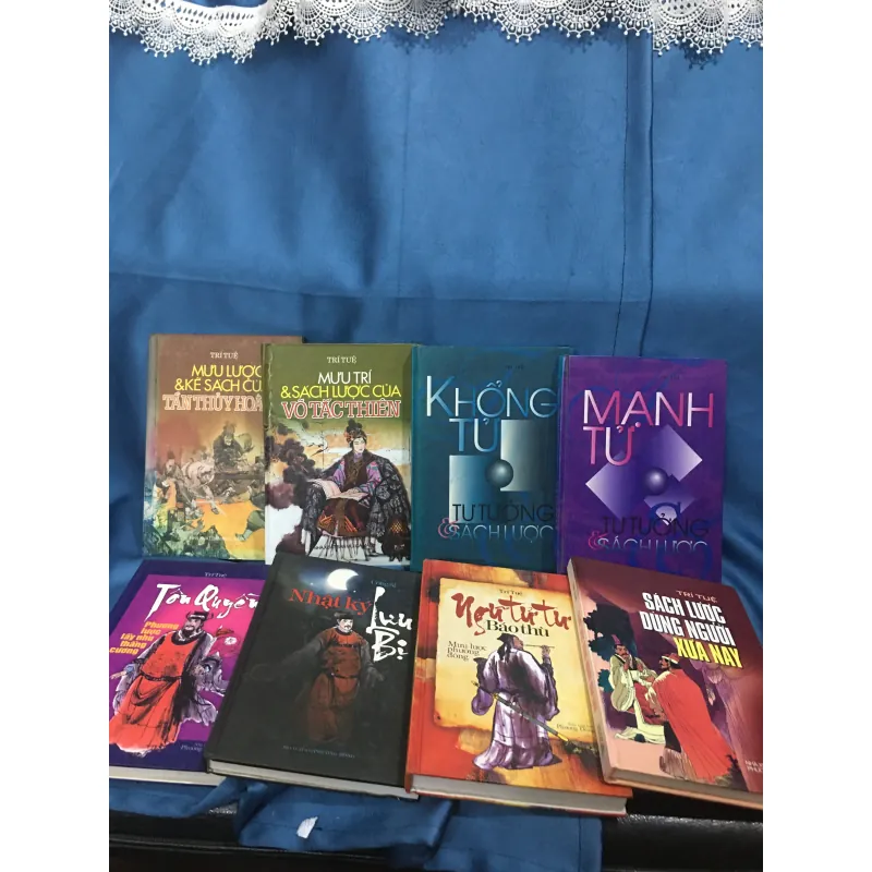 Bộ 22 cuốn tinh hoa trí tuệ xưa. Bìa cứng chất đẹp. 995977