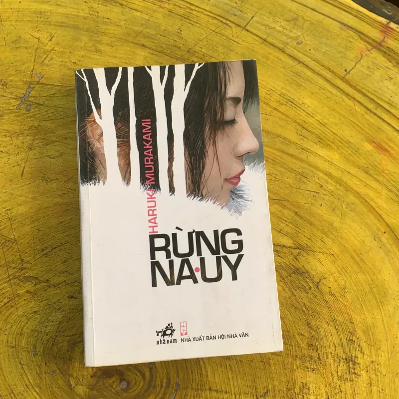 RỪNG NA-UY- haruki murakami- bản đời đầu 2007 có tem 782491