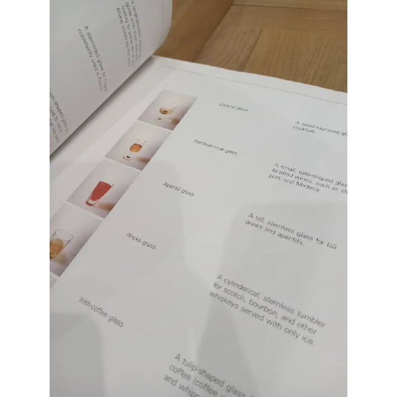 Professional table service - translated by Heinz Holtmann 567870