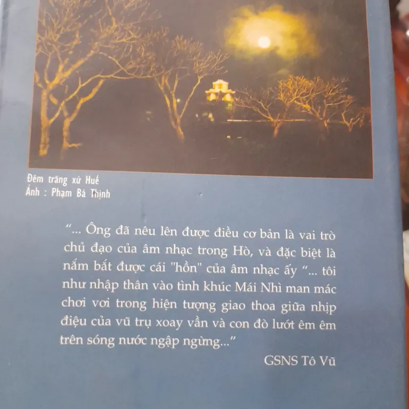 Đặc khảo HÒ HUẾ 1033292