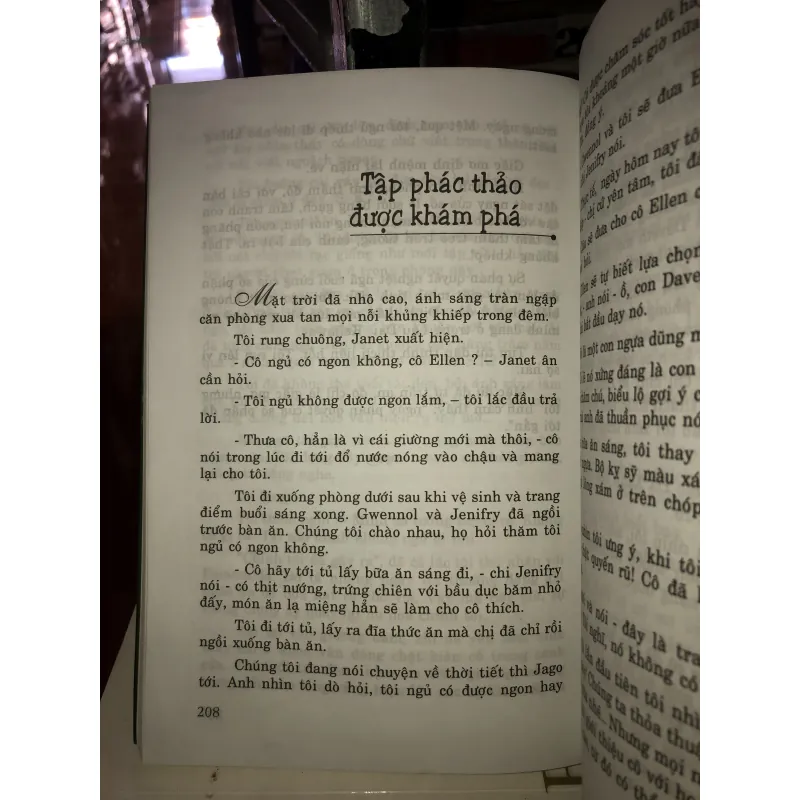 Chúa đảo xa - Victoria Holt 994657