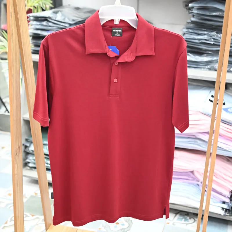 Áo thun polo không túi màu đỏ đô 755835