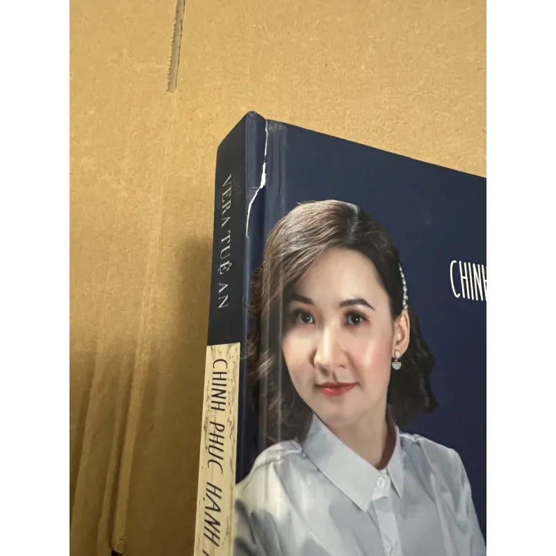 Chinh phụ hạnh phúc Tập 1: 90 Ngày thực hành biết ơn 1024105