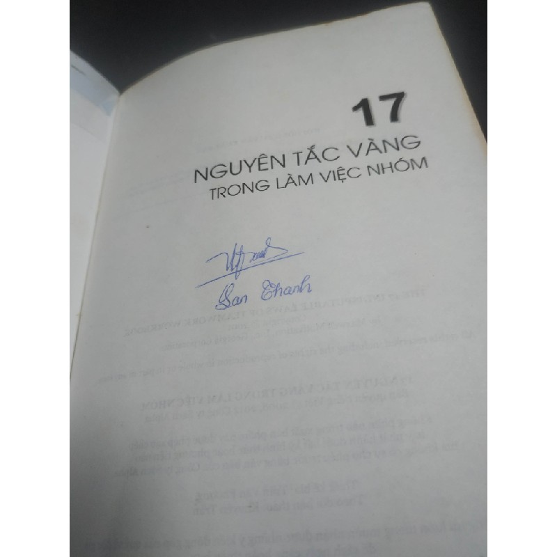 17 nguyên tắc vàng trong làm việc nhóm 2012 - John C.Maxwell (có chữ ký) new 80% HCM1307 Oreka-Blogmeo 34097
