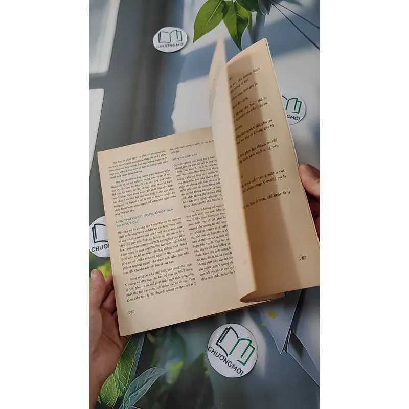 [MIỄN PHÍ BỌC SÁCH] [XƯA] Chăm sóc bộ ngực của bạn (1998) - Miriam Stoppard, M.D 1018808