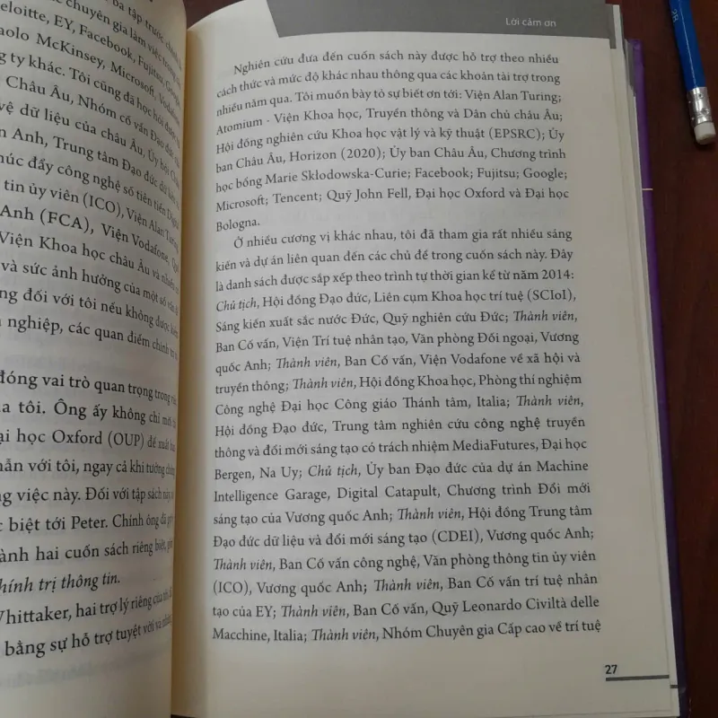 ĐẠO ĐỨC TRÍ TUỆ NHÂN TẠO - LUCIANO FLORIDI ( BÌA CỨNG, LÊ THỊ THÙY LINH DỊCH) 1003560