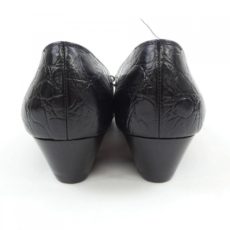 【Cổ điển】Salvatore Ferragamo SALVATORE FERRAGAMO VARA Giày 659573