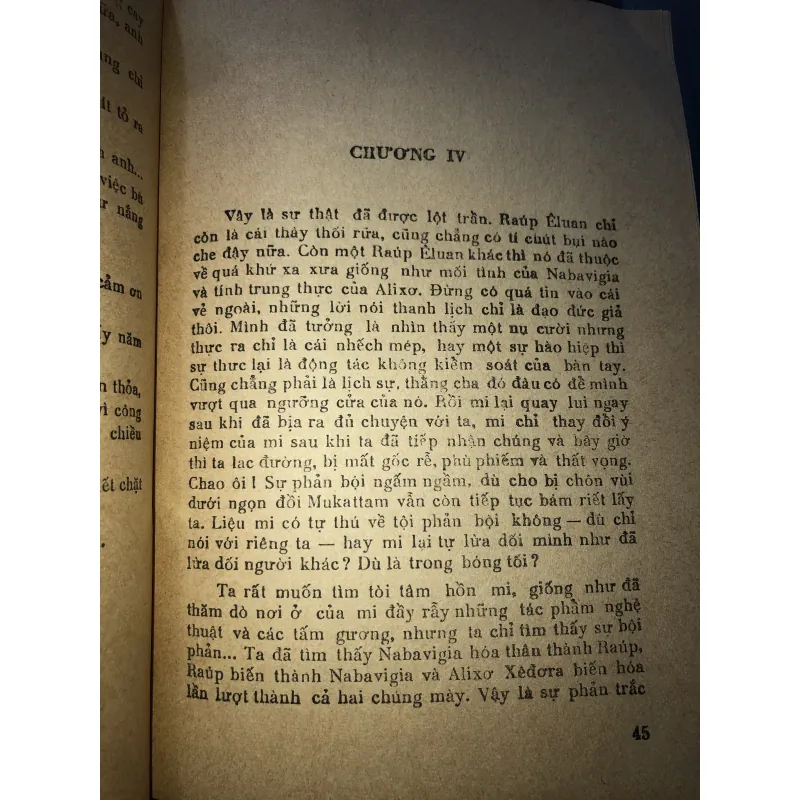 Tên kẻ cắp và những con chó - Naguib Mahfouz 797800