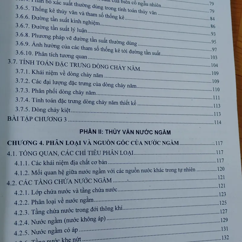 THỦY VĂN MẶT NƯỚC VÀ NƯỚC NGẦM  570938