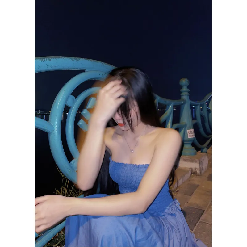 Váy/Đầm cúp ngực màu xanh biển, xoè rộng 789710