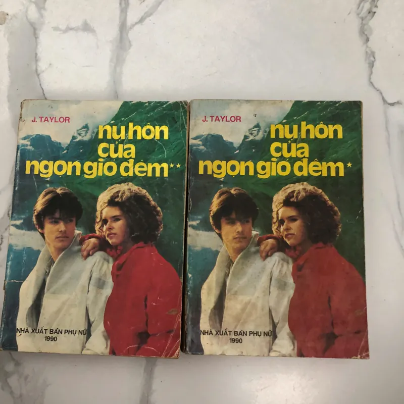 Nụ hôn của ngọn gió đêm (Tập I & II) – Tác giả: J. Taylor 600329