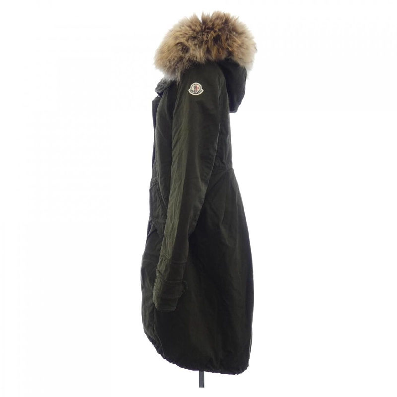 Áo khoác lông vũ MONCLER 636346
