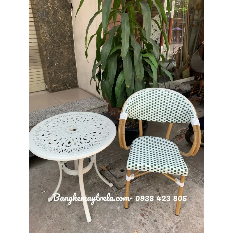 Bàn ghế nhôm đúc ngoài trời 696826
