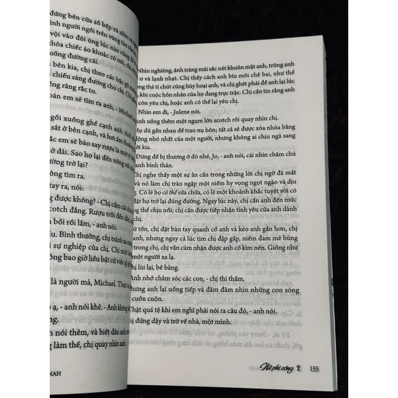 Nữ phi công 995148