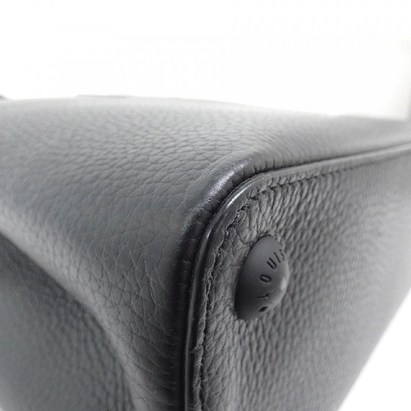 Túi Louis Vuitton Capucines BB M55855 618382