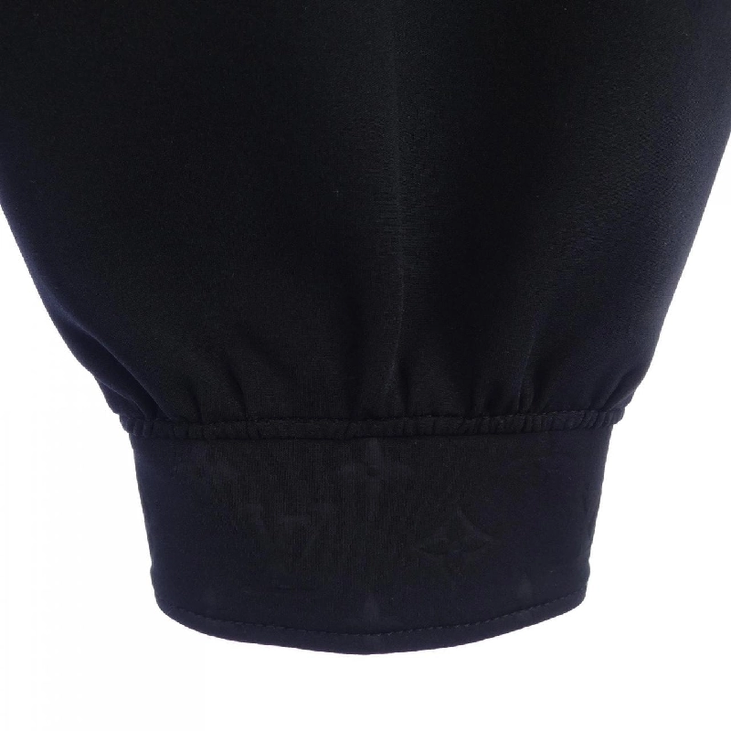 Quần cargo chi tiết monogram LOUIS VUITTON FMPA42D97 646852