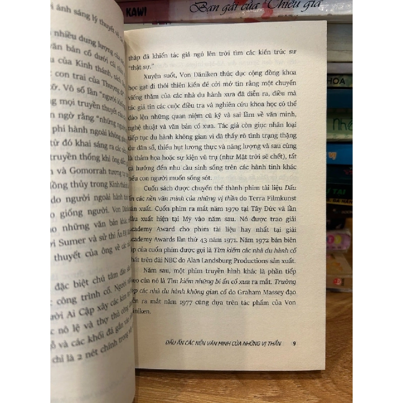 Dấu ấn các nền văn minh của những vị thần -Erich Von Daniken 786311