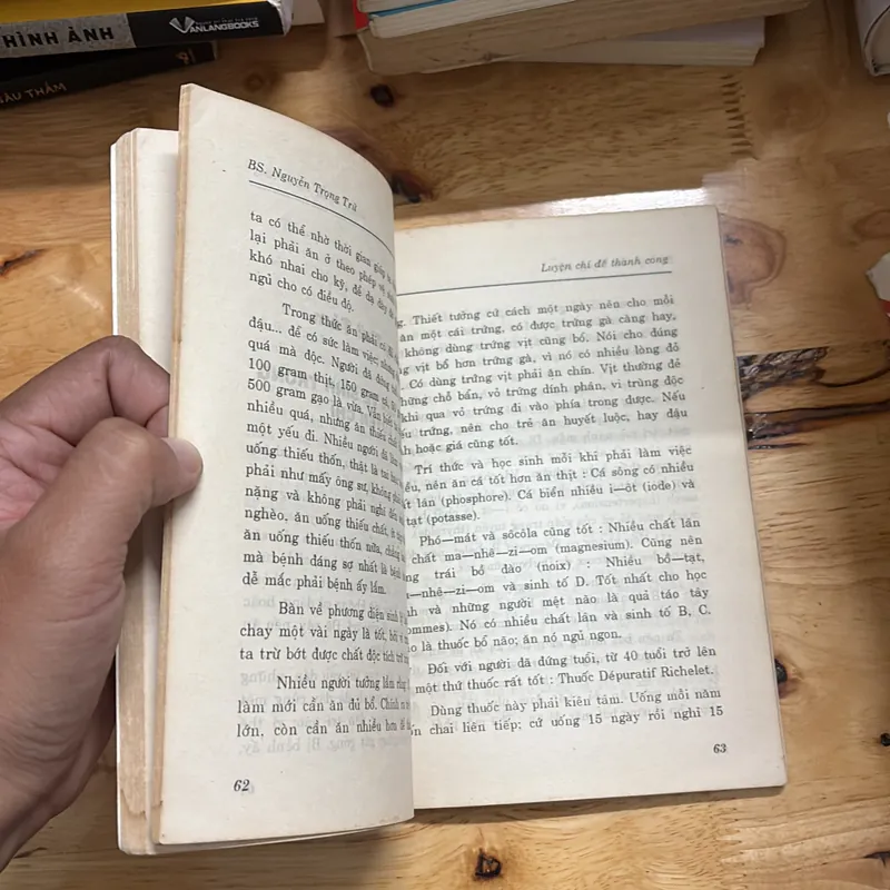 II Sách Kỹ Năng: Luyện Chí Để Thành Công - BS. Nguyễn Trọng Trử - 1997 698145