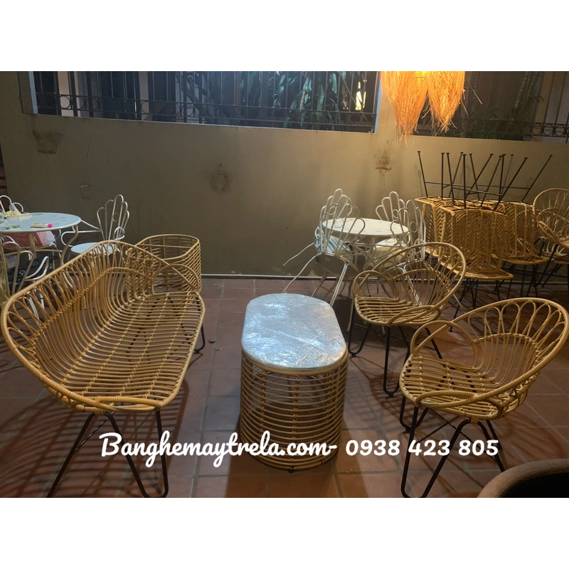 Bàn ghế mây nhựa thiết kế thanh mảnh 463485
