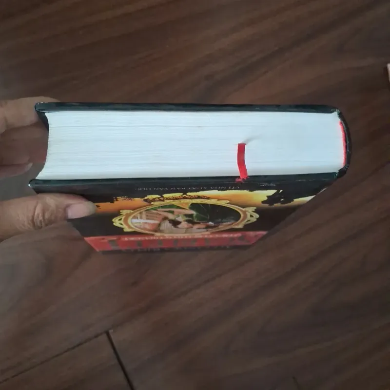 Hậu cuốn theo chiều gió 734260