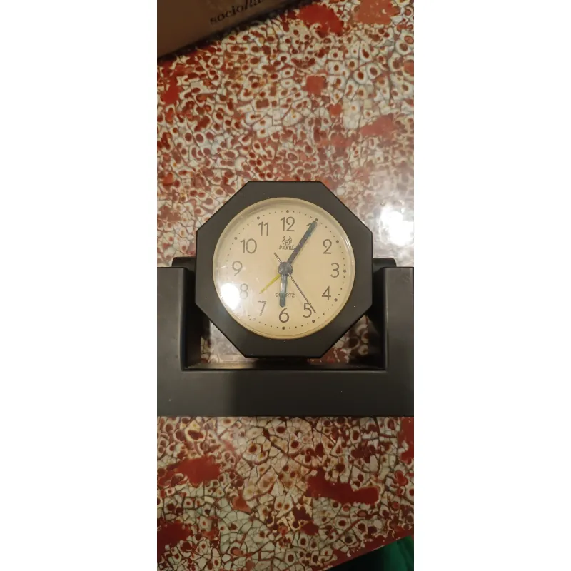 Đồng hồ để bàn 1030845