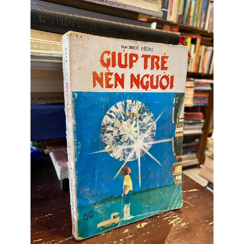 Giúp trẻ nên người - Maurice Tièche 460289