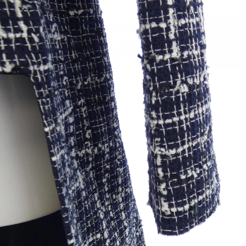 Jacket không cổ CHANEL P47749W05458 627760