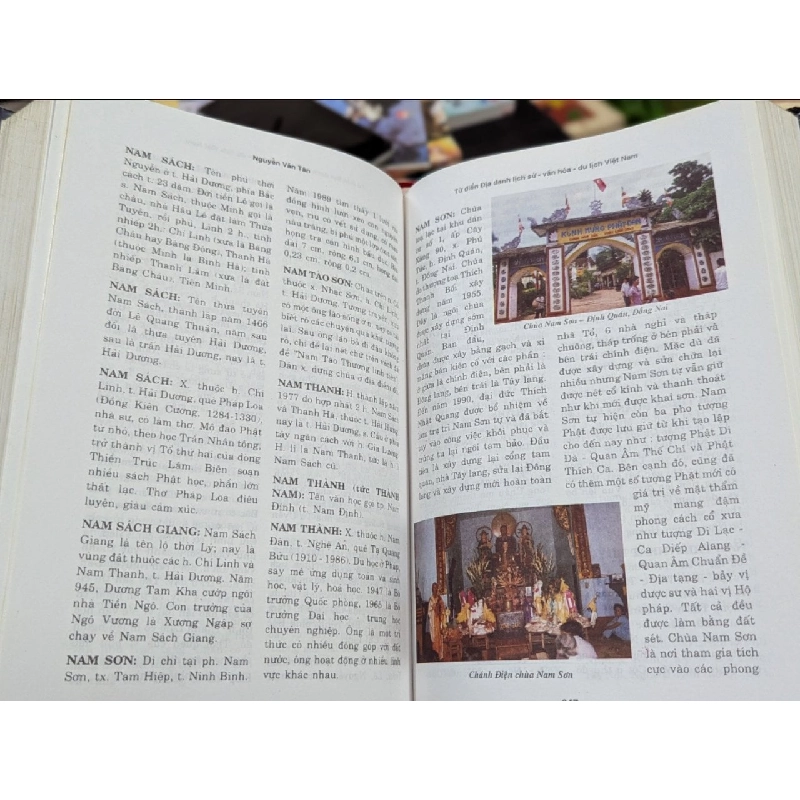 Từ điển địa danh lịch sử văn hoá du lịch Việt Nam - Nguyên Văn Tân 283759