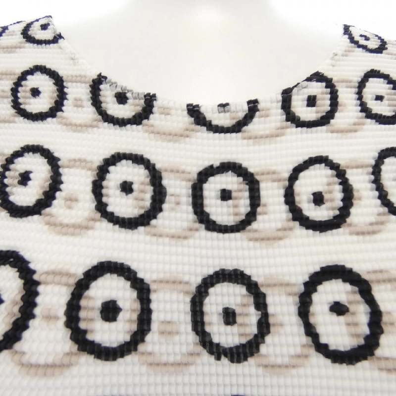 ISSEY MIYAKE me ISSEY MIYAKE MI31FK376 Áo - Hàng hiệu Chính hãng 825027