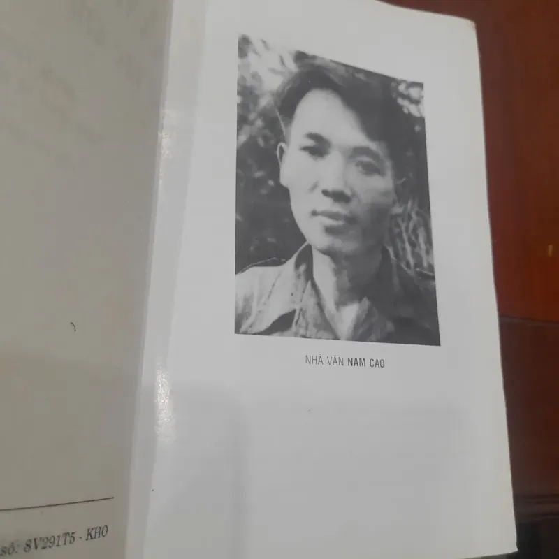 NAM CAO - về Tác gia và Tác phẩm 739067