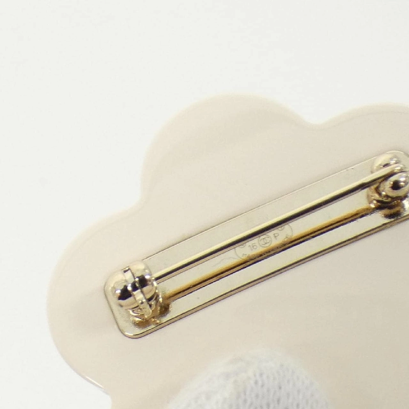 Brooch Chanel 627006