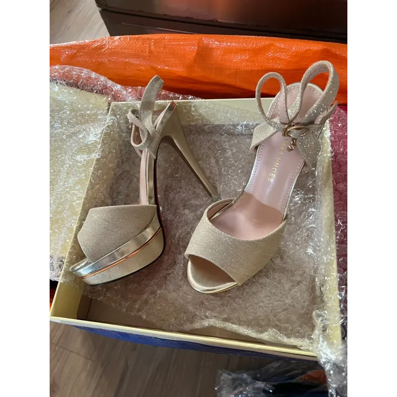 Giầy cao gót  784978