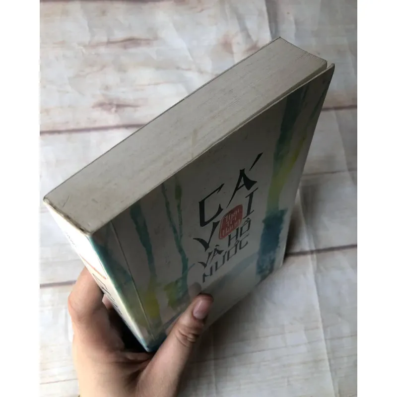 Cá Voi Và Hồ Nước - Thái Trí Hằng 757054