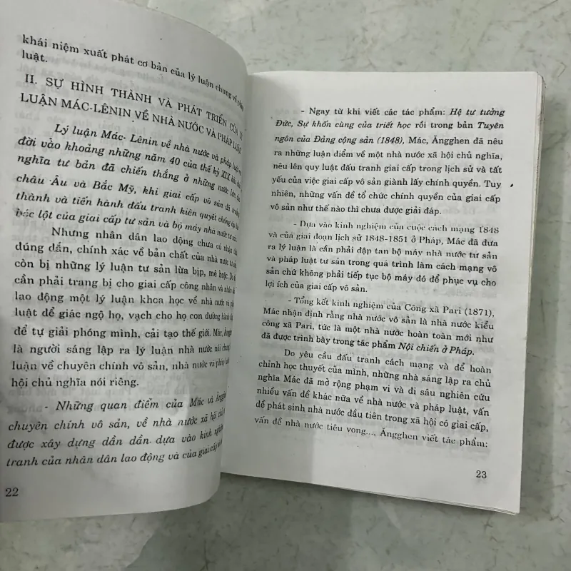 Lý luận chung về nhà nước và pháp luật (Tập 1) - Trần Ngọc Đường 1010109