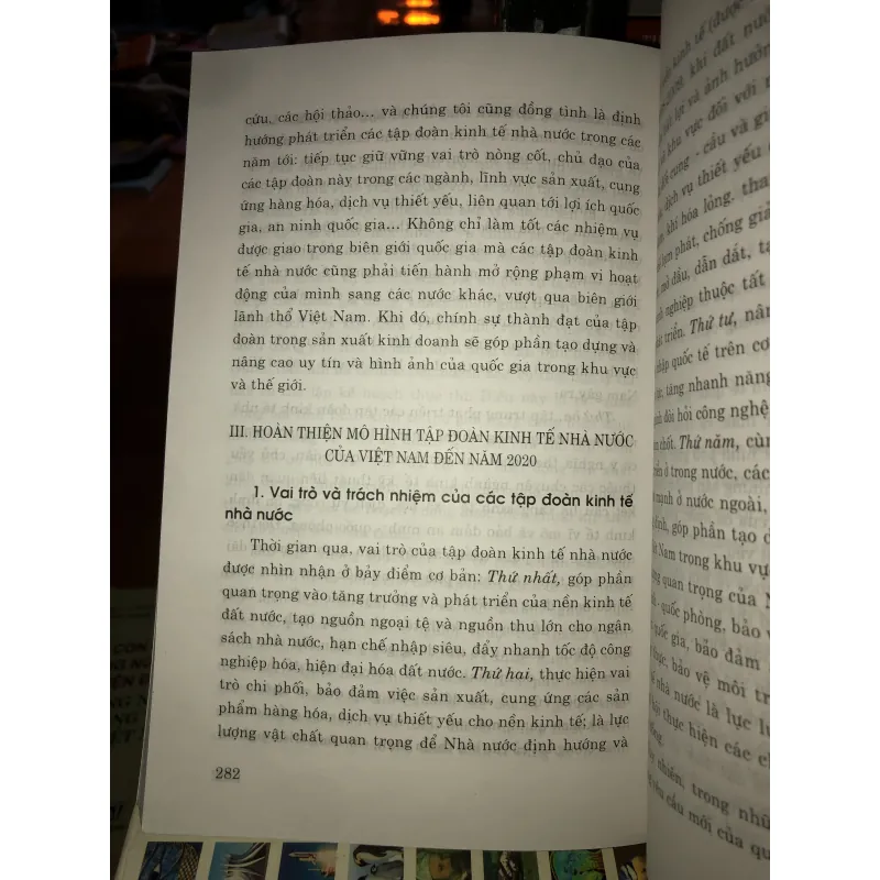 Mô hình tập đoàn kinh tế nhà nước ở Việt Nam đến năm 2020 - GS. TS. Phạm Quang Trung 756112
