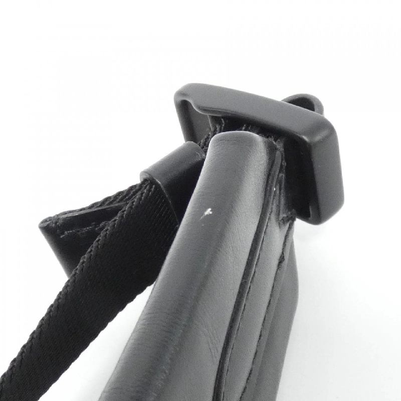 Túi sling LV Stitch Louis Vuitton M56420 620047