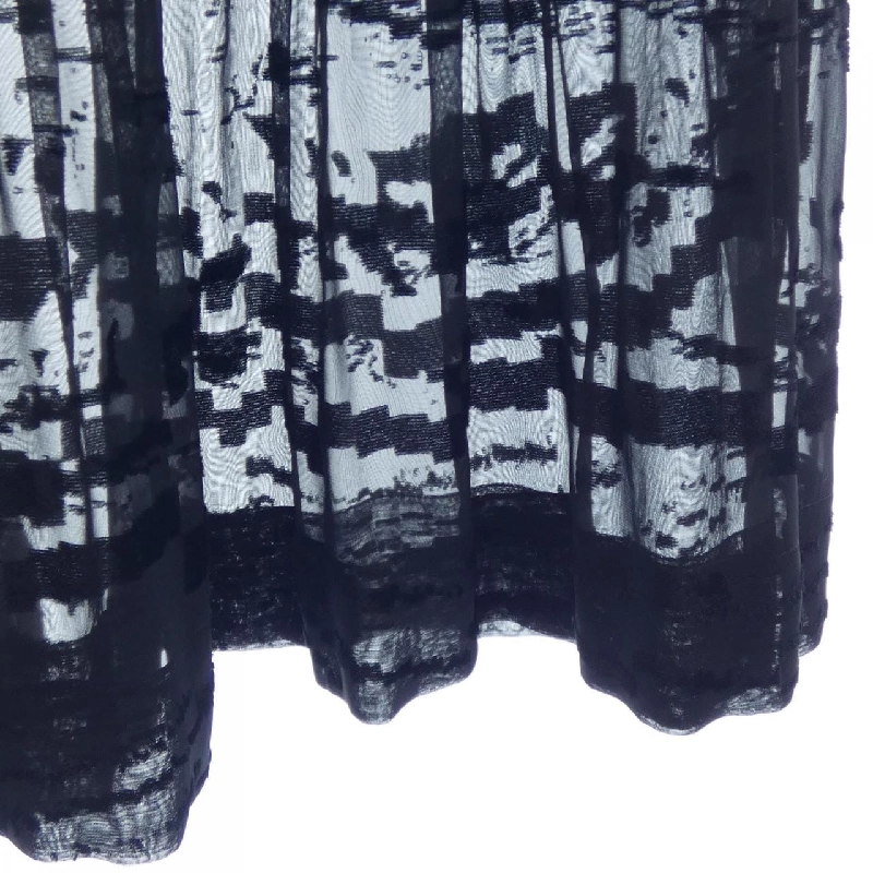 Chân váy ISSEY MIYAKE IM31FG105 - Hàng hiệu Authentic 813170