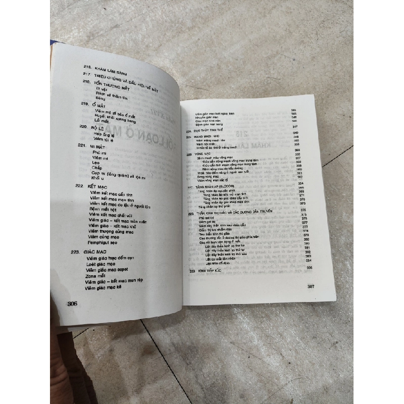 Sổ Tay Chẩn Đoán Và Điều Trị - Tập 4 - Robert Berkow, M.D chủ biên 356337