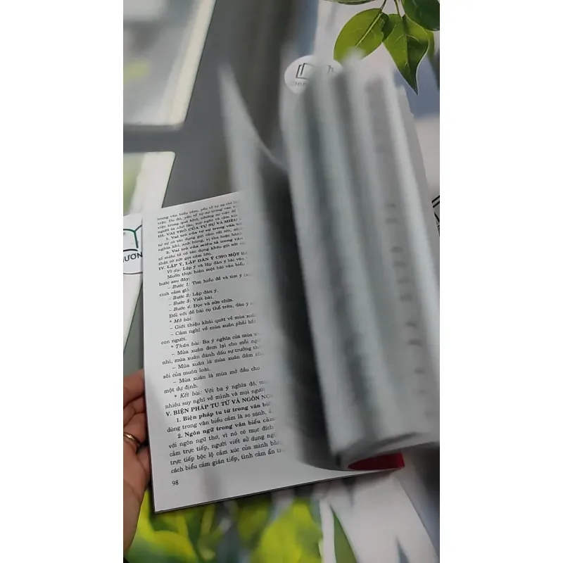 Trả Lời Câu Hỏi Và Giải Bài Tập Ngữ Văn 7 - Phạm Xuân Lan 727334