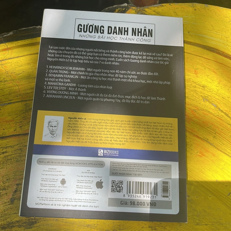 GƯƠNG DANH NHÂN - Nguyễn Hiến Lê 474204