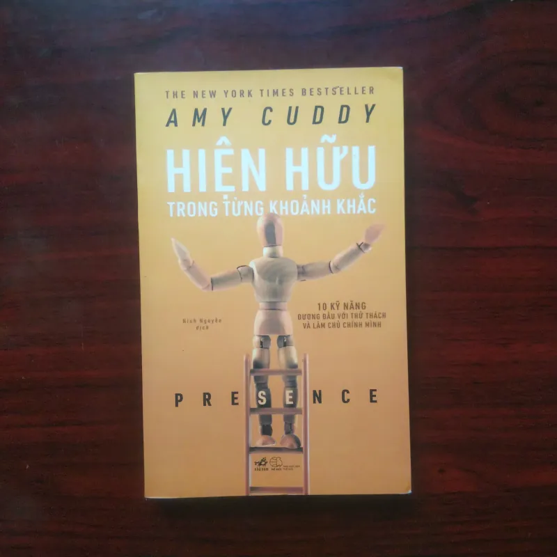 [Sách Kỹ Năng] Hiện Hữu Trong Từng Khoảnh Khắc (Amy Cuddy) 933054