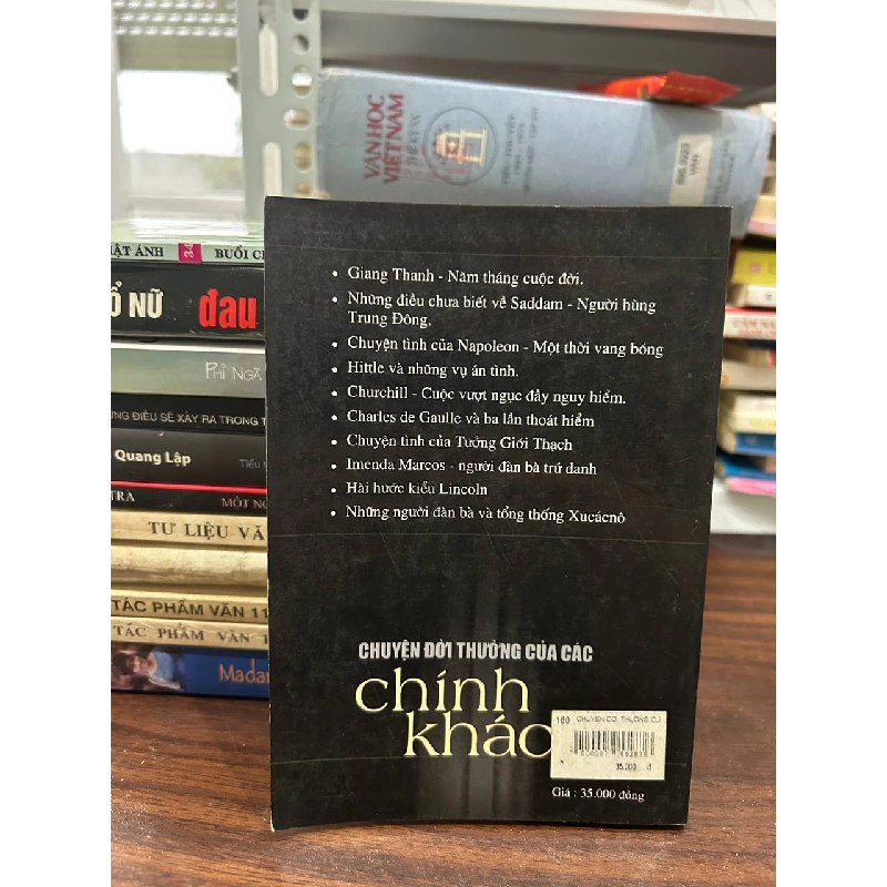 Chuyện Đời Thường Của Các Chính Khách - Nhiều Tác Giả - Nhiều tác giả 1006081